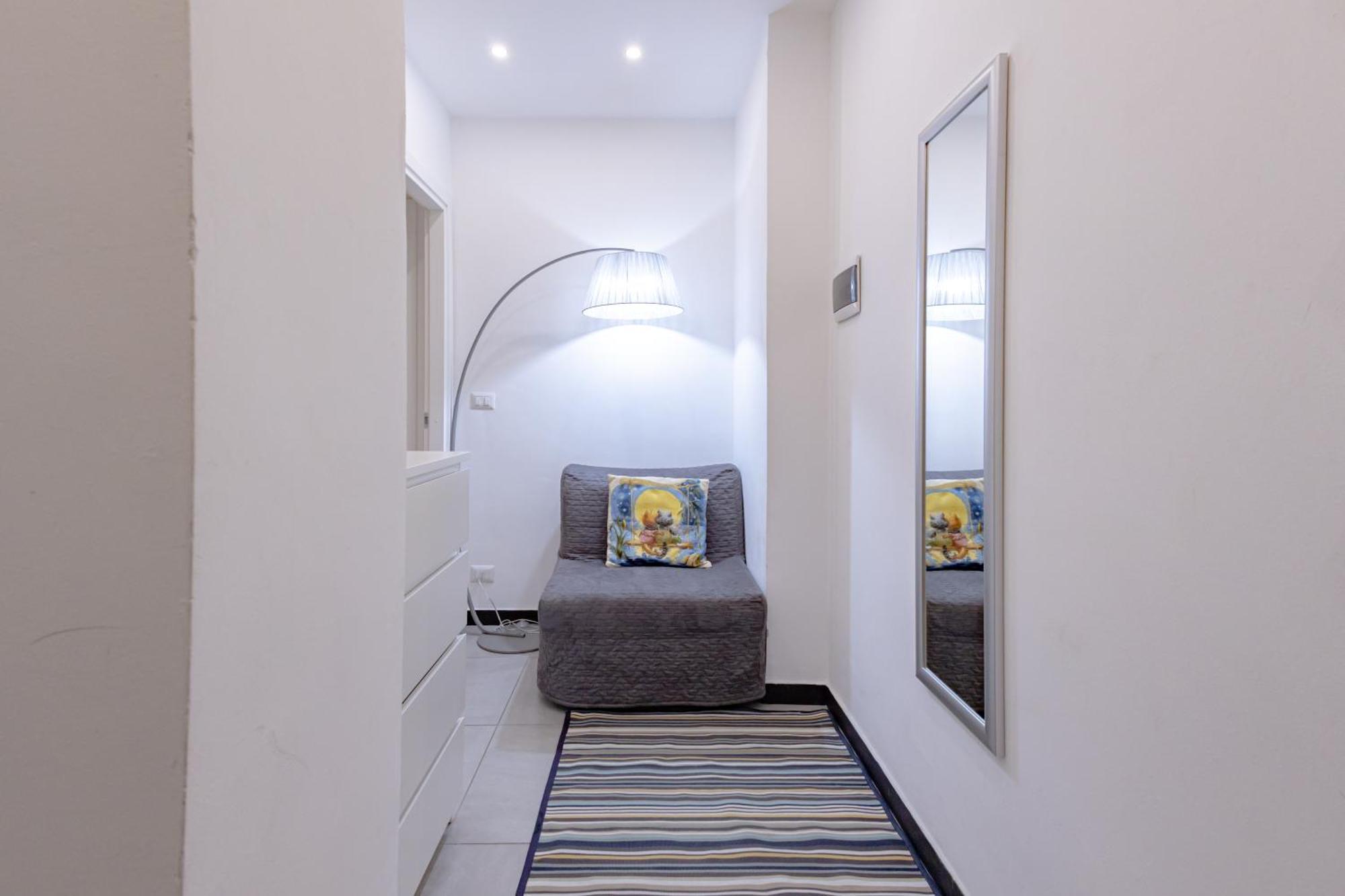 Dolce Casa Di Sve Vicino La Stazione Apartment Генуа Екстериор снимка