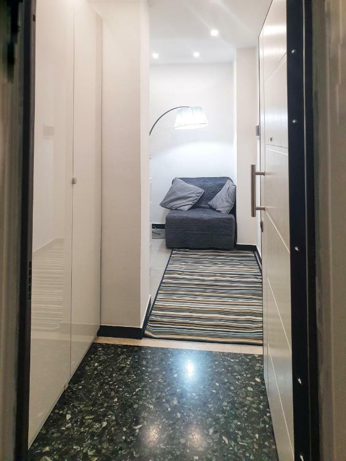 Dolce Casa Di Sve Vicino La Stazione Apartment Генуа Екстериор снимка